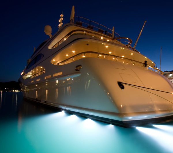 Super_yacht