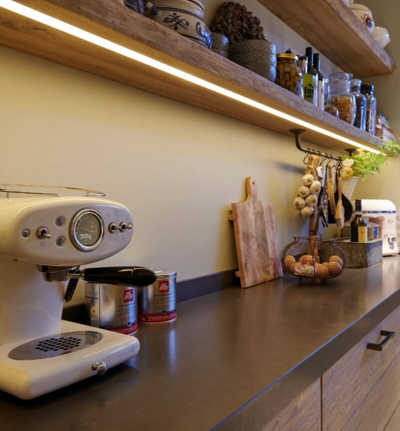 terras Coöperatie Voorstad LED-keukenverlichting van Dydell voor woningen en restaurants